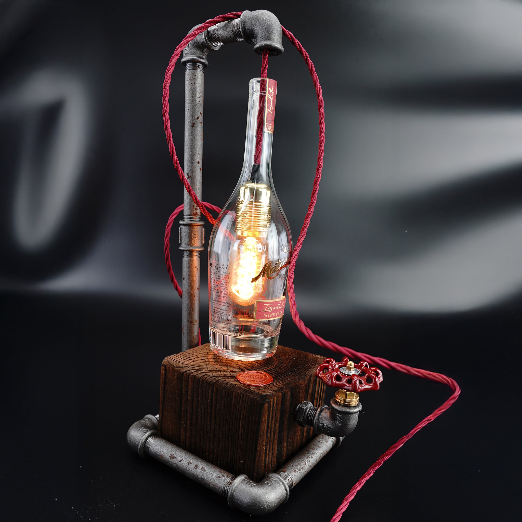 Cognac | Handgefertigte Designer Lampe